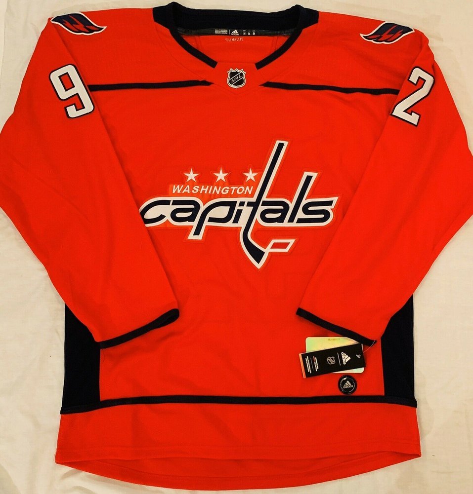 washington capitals jersey kuznetsov