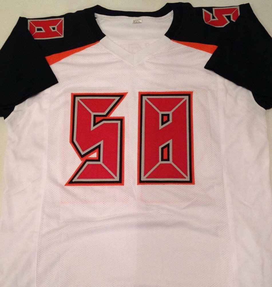 tampa bay buccaneers white jersey