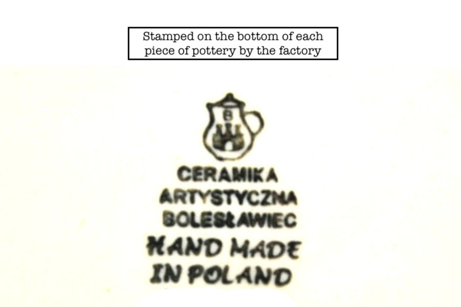 Polish Pottery Baker - Rectangular with Grip Lip - Blue Spring Daisy Image a