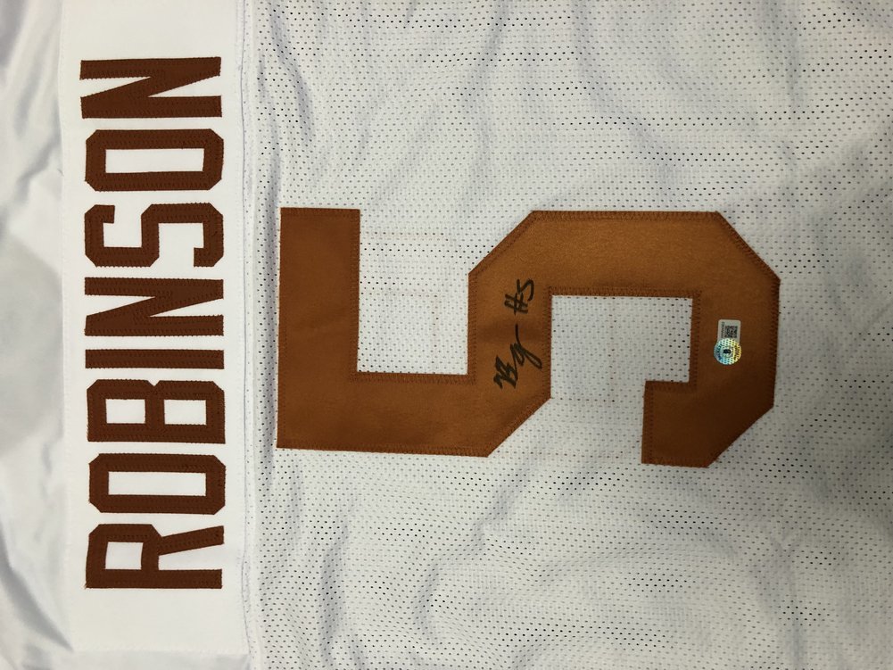 Bijan Robinson Autographed Texas Longhorns Custom Black #5 Jersey Signed in  Silver - Beckett Authentic