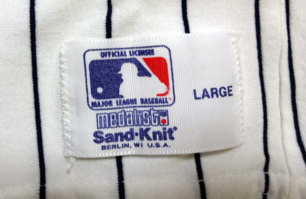 New York Yankees Bill Dickey Autographed White Jersey PSA/DNA Image a