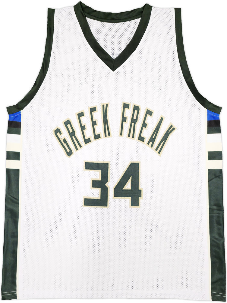 Milwaukee Bucks Giannis Antetokounmpo Autographed Signed White Jersey Beckett Beckett Witness #224707 Image a
