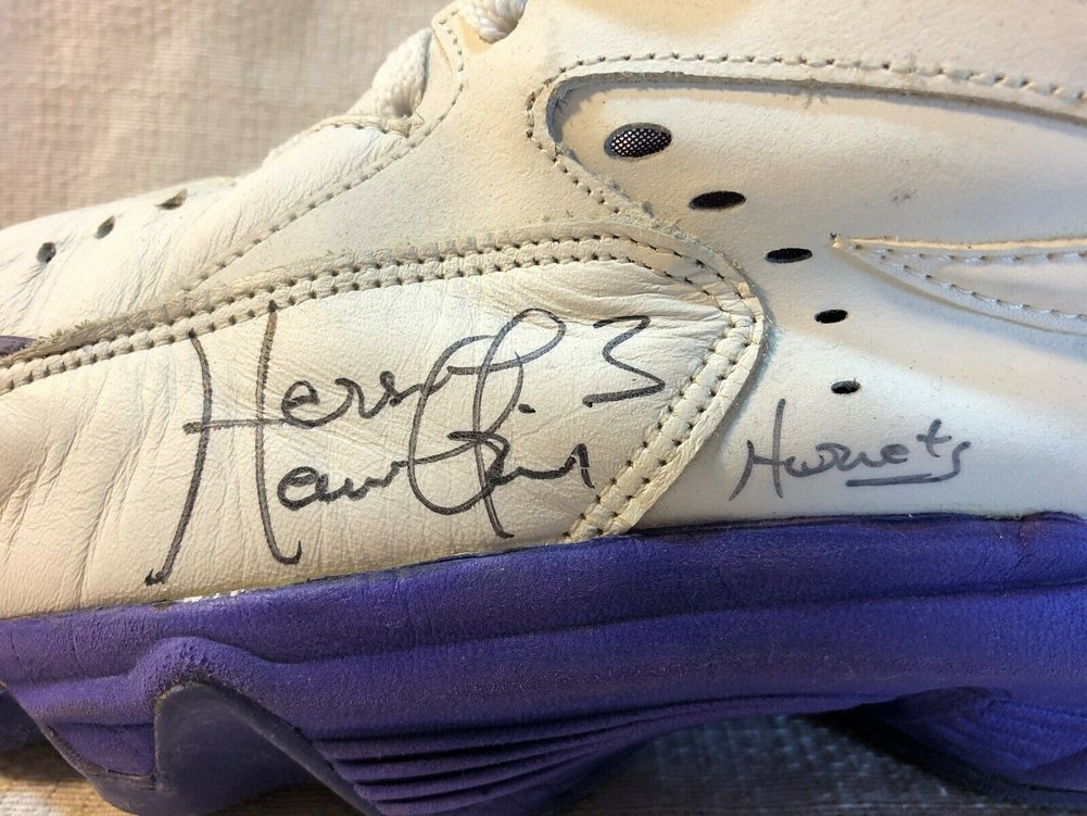 Hersey Hawkins Autographed Signed Charlotte Hornets Game Used Fila