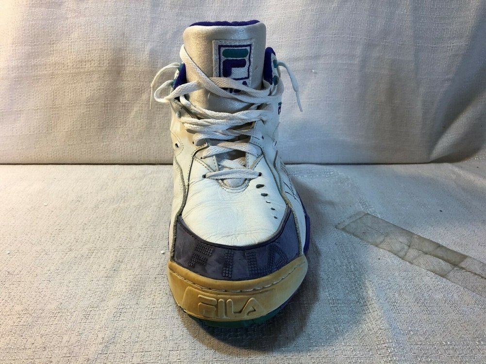 Hersey Hawkins Autographed Signed Charlotte Hornets Game Used Fila