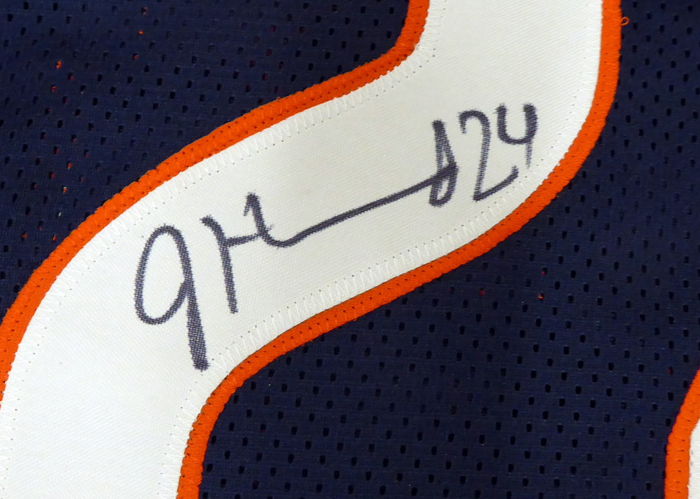 Chicago Bears Jordan Howard Autographed Blue Jersey Beckett Beckett Image a