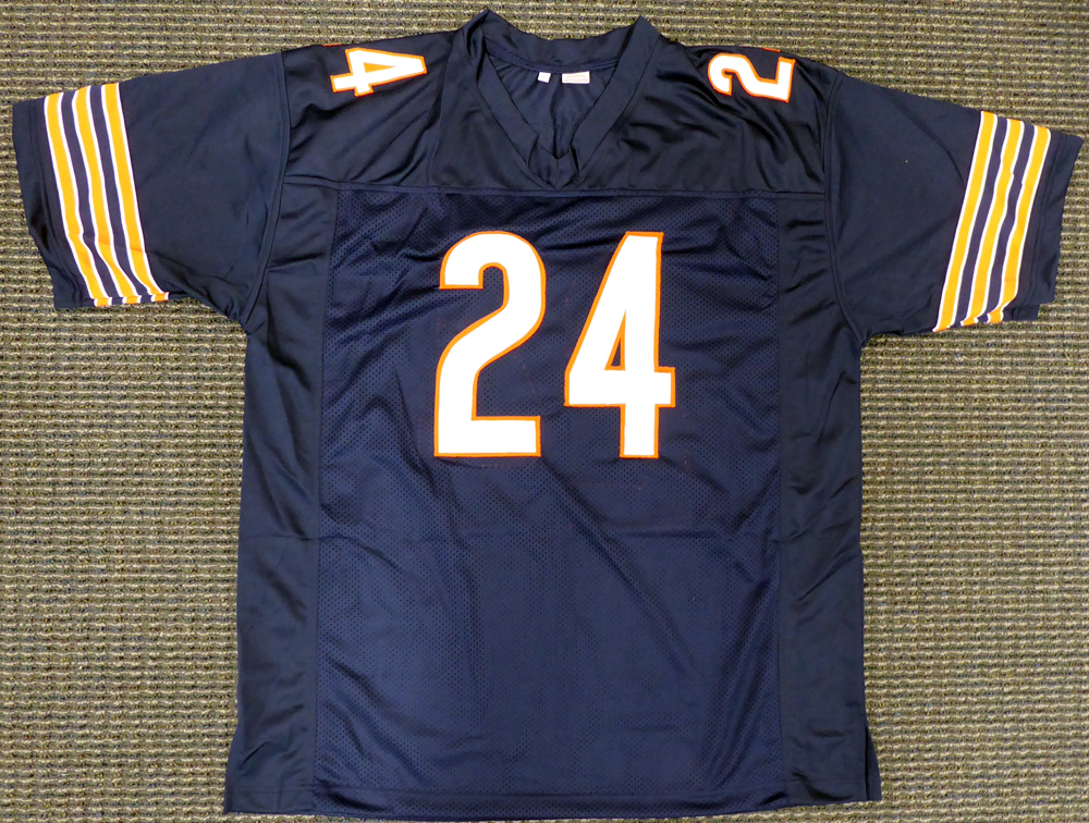 Chicago Bears Jordan Howard Autographed Blue Jersey Beckett Beckett Image a