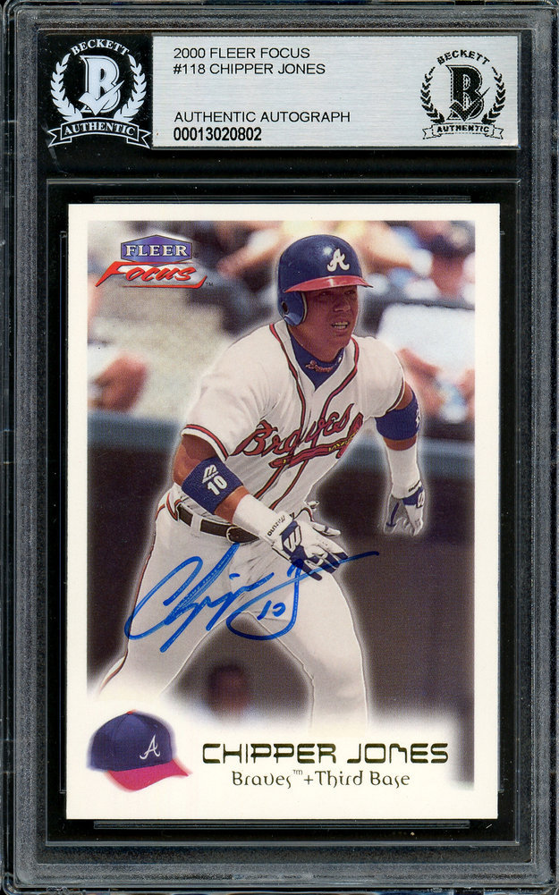 Chipper Jones Autographed 2000 Fleer Focus Card #118 Atlanta Braves Beckett Beckett Image a