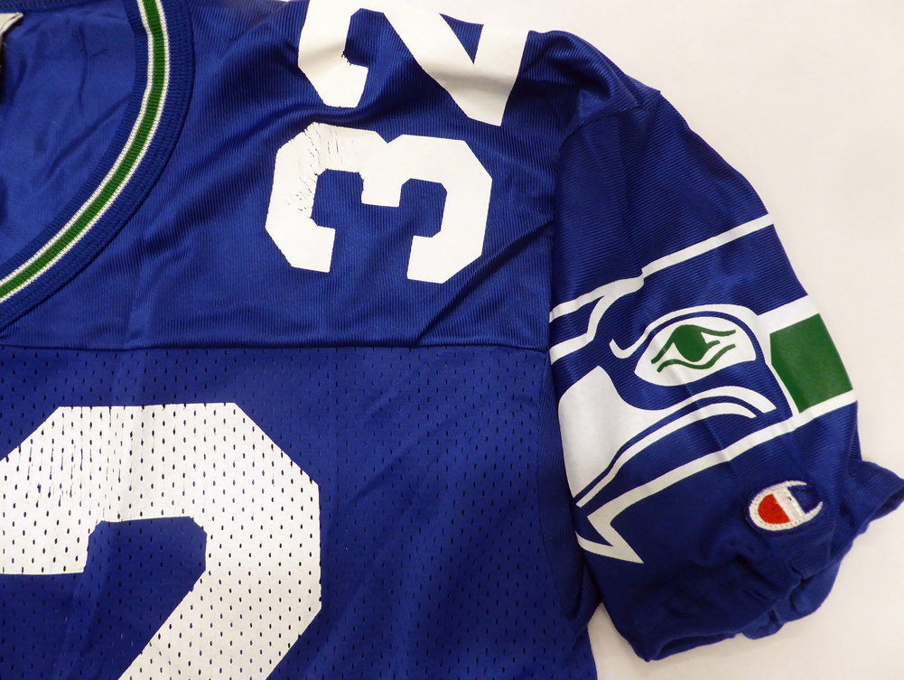 Seattle Seahawks Chris Carson Autographed Custom Blue Champion Jersey JSA Image a