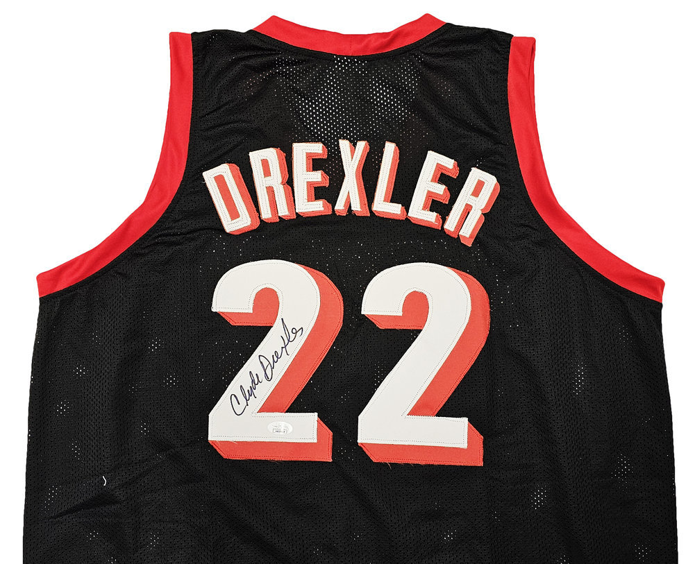 Portland Trail Blazers Clyde Drexler Autographed Black Jersey JSA Image a