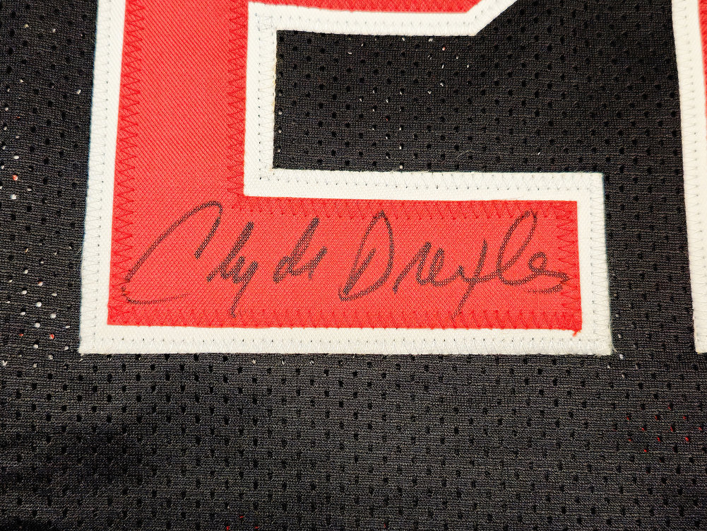 Portland Trailblazers Clyde Drexler Autographed Black & Red Jersey JSA Image a