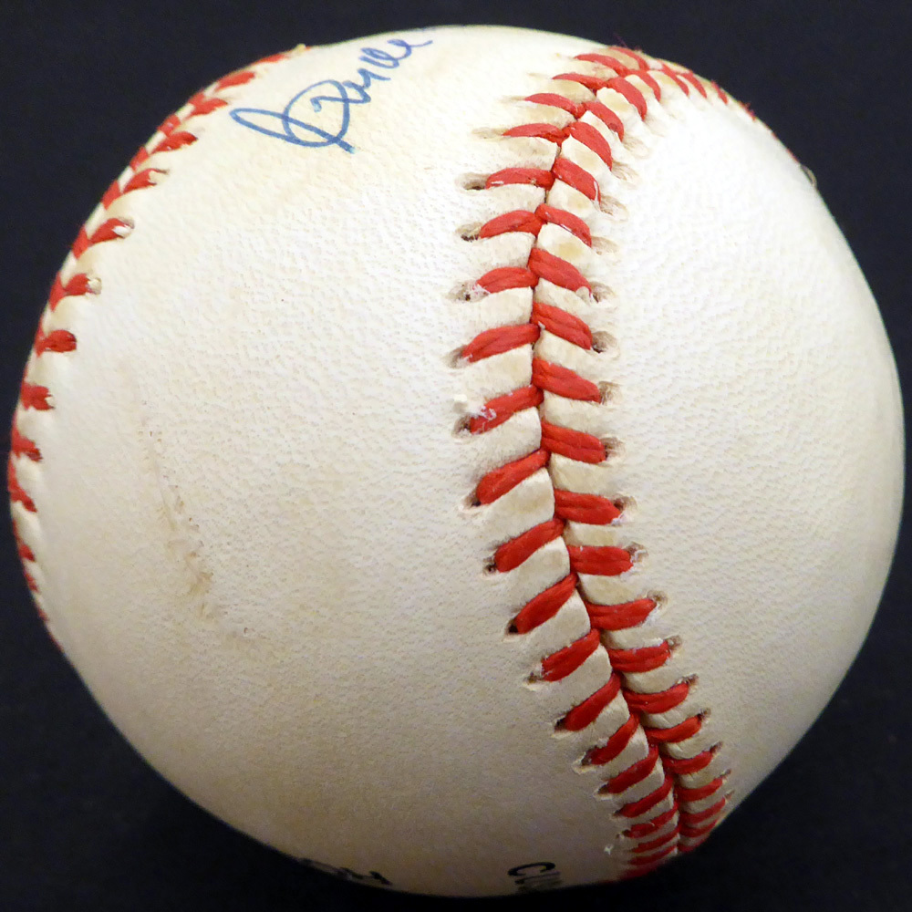 Clyde King Autographed Official Nl Baseball Brooklyn Dodgers, Cincinnati Reds Beckett Beckett Image a