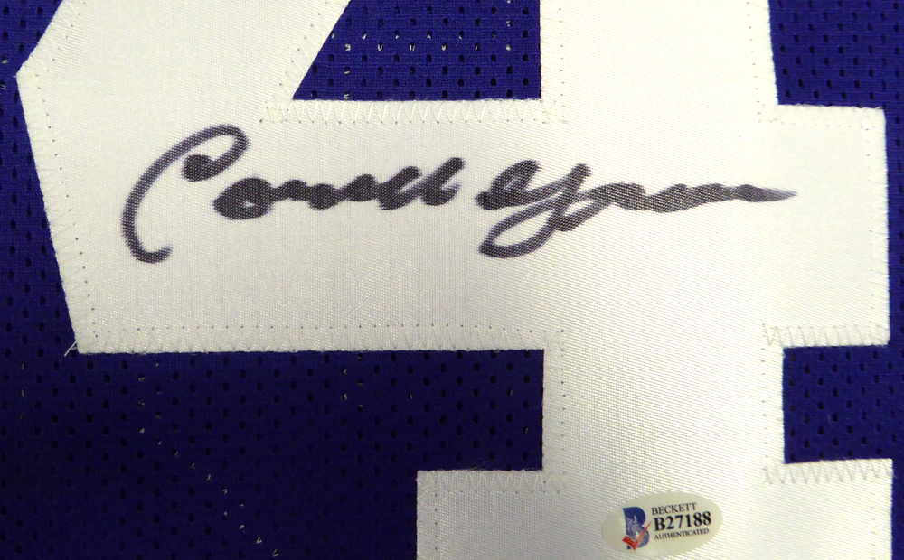 Dallas Cowboys Cornell Green Autographed Blue Jersey Beckett Beckett Image a