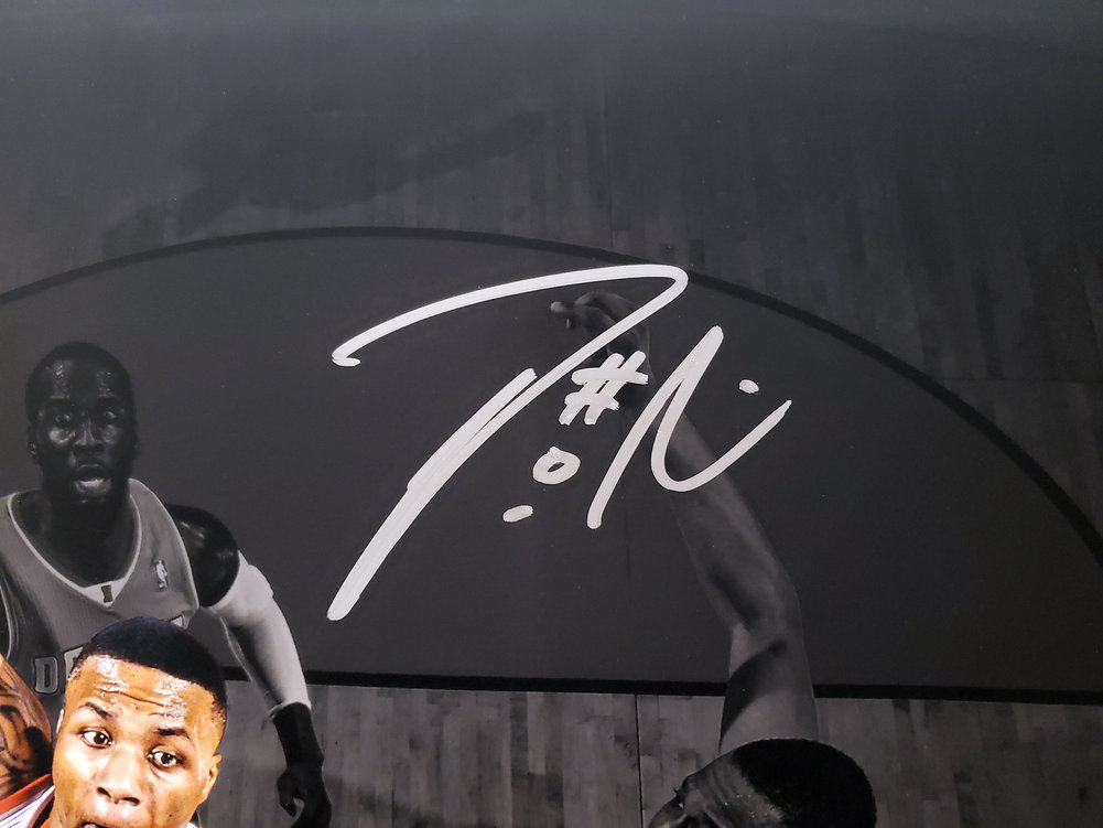 Damian Lillard Autographed Framed 16X20 Photo Portland Trail Blazers Beckett Beckett Image a