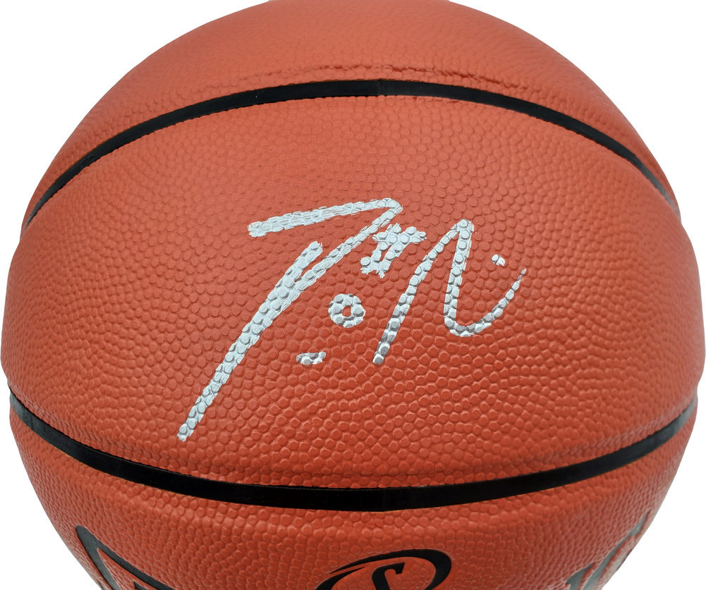 Damian Lillard Autographed Signed Official Spalding Indoor/Outdoor Basketball Portland Trail Blazers Beckett Beckett Image a