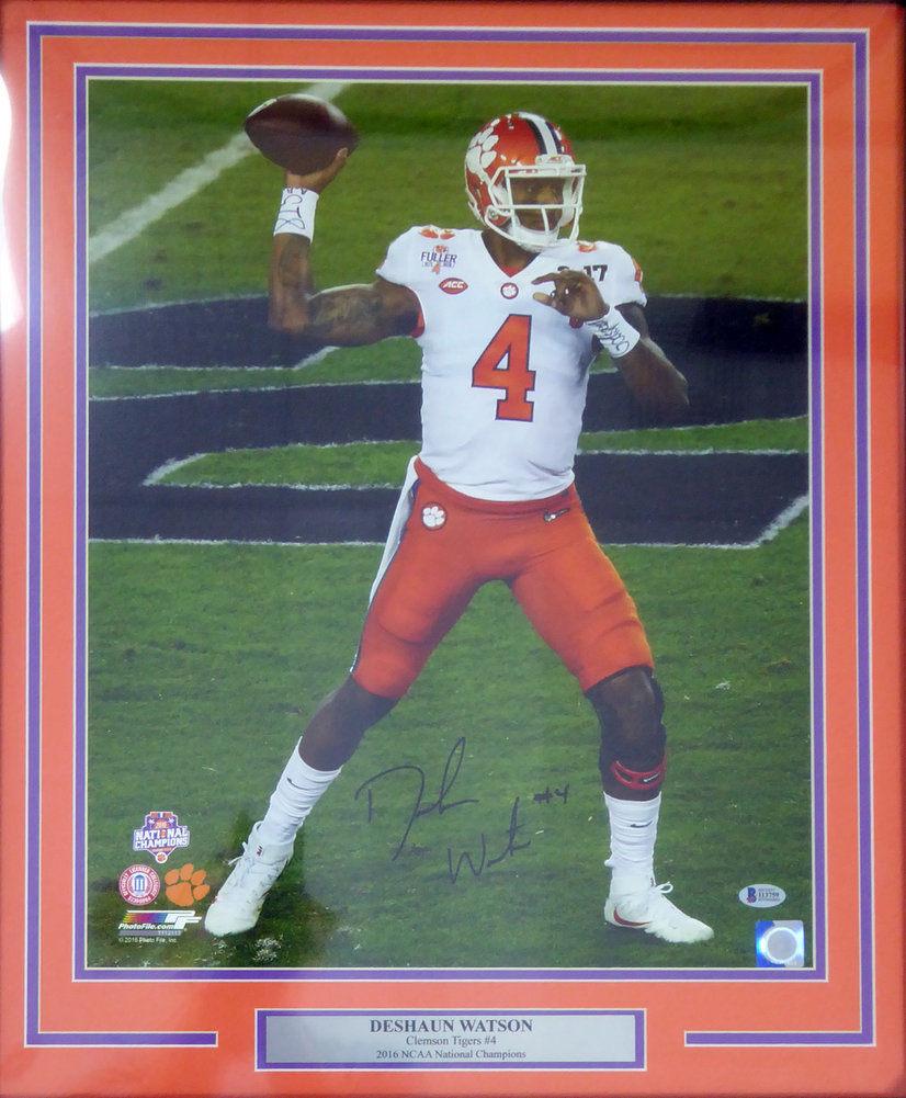 Deshaun Watson Autographed Framed 16X20 Photo Clemson Tigers Beckett Beckett Image a