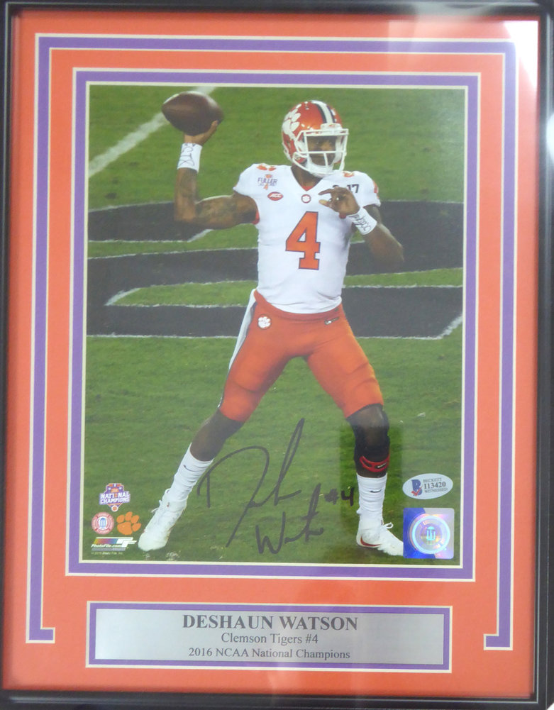 Deshaun Watson Autographed Framed 8X10 Photo Clemson Tigers Beckett Beckett Image a
