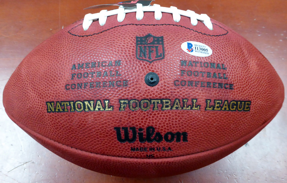 Deshaun Watson Autographed Official NFL Leather Football Cleveland Browns Beckett Beckett Image a