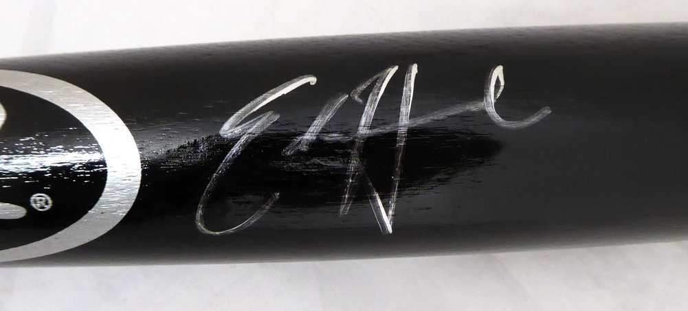 Ed Howard Autographed Rawlings Bat Chicago Cubs (Light Signature) Beckett Beckett Image a