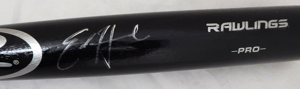 Ed Howard Autographed Rawlings Bat Chicago Cubs (Light Signature) Beckett Beckett Image a
