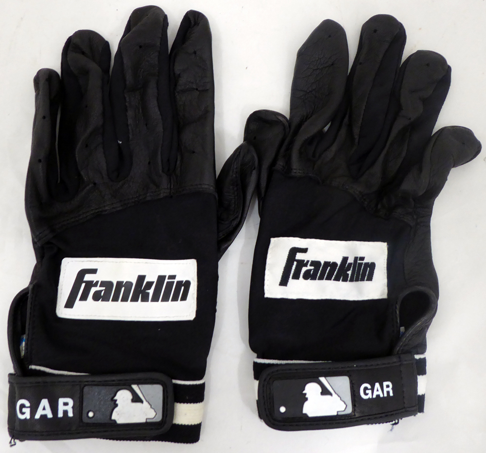 Edgar Martinez Autographed Signed Pair Of Game Used Franklin Batting Gloves With Signed Certificate #145132 Image a