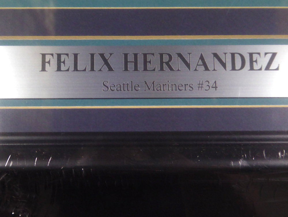 Felix Hernandez Autographed Framed 16X20 Photo Seattle Mariners "King Felix" PSA/DNA Image a