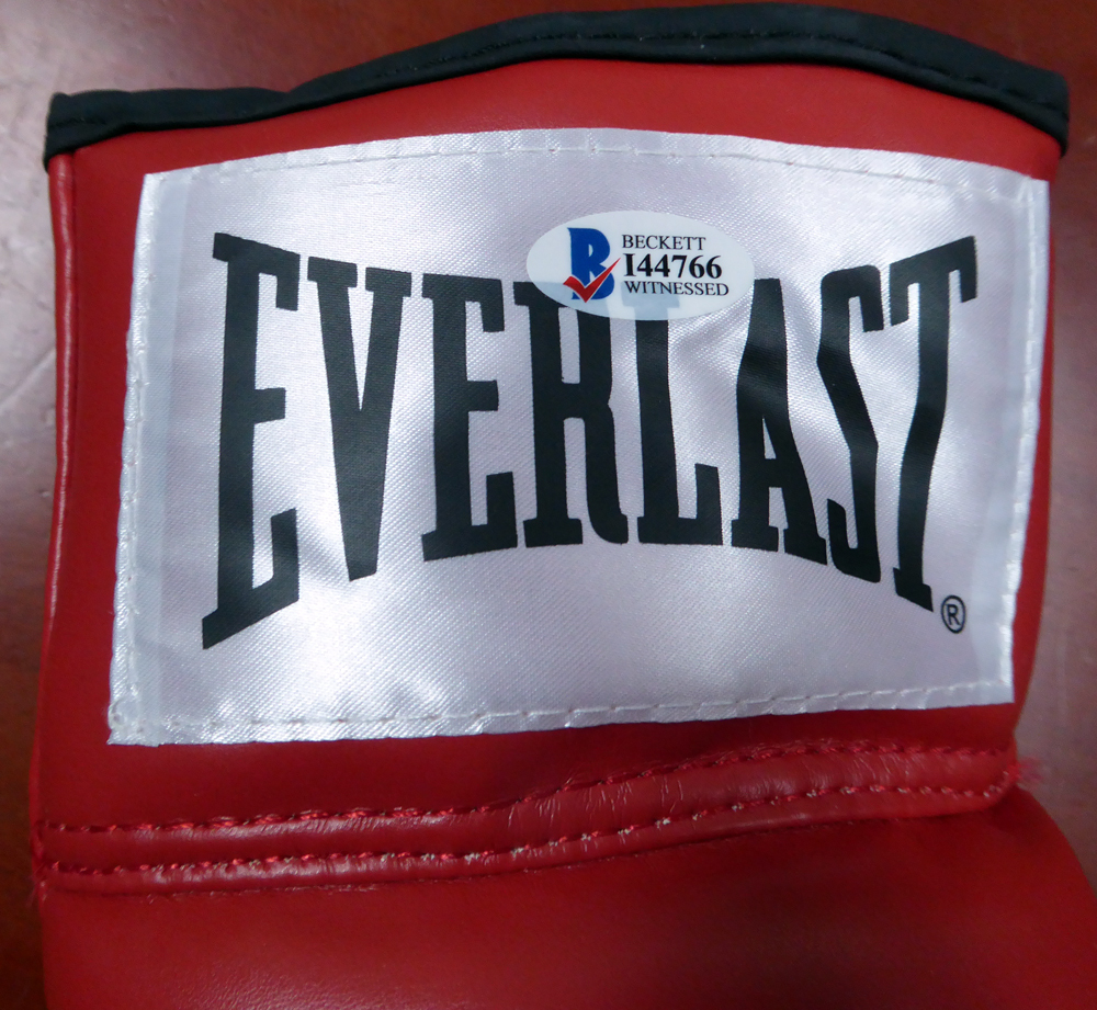 Floyd Mayweather Jr. Autographed Red Everlast Boxing Glove Rh Beckett Beckett Image a