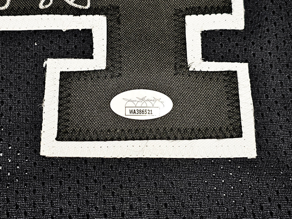 San Antonio Spurs George Gervin Autographed Black Jersey JSA Image a