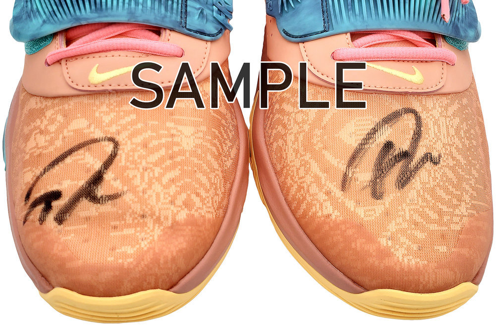 Giannis Antetokounmpo Autographed Signed Crimson Bliss Nike Zoom Freak Shoes Milwaukee Bucks Size 16 Pair Beckett Beckett Qr #197440 Image a