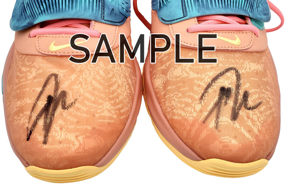 Giannis Antetokounmpo Autographed Signed Crimson Bliss Nike Zoom Freak Shoes Milwaukee Bucks Size 16 Pair Beckett Beckett Qr #197440 Image a