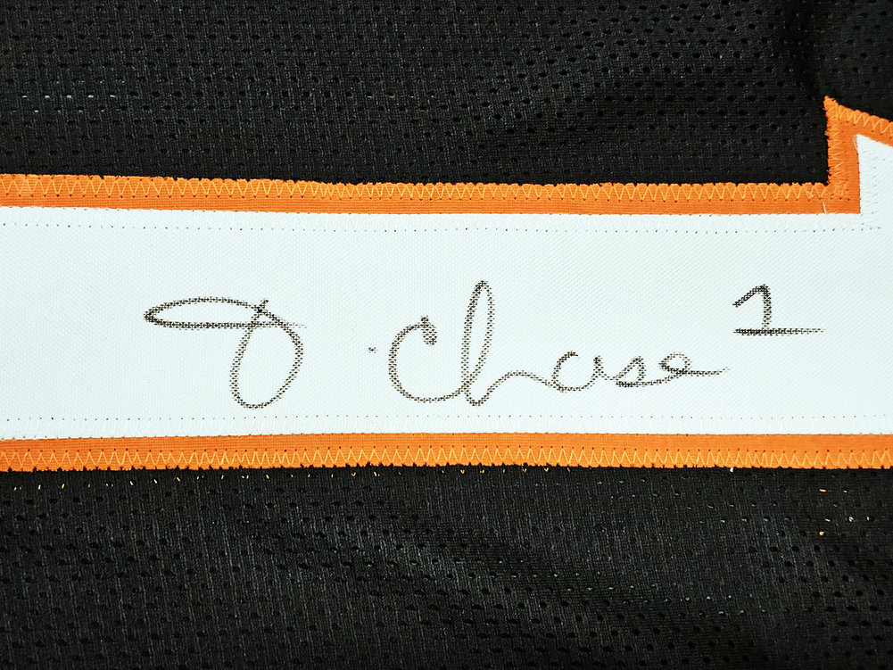 Cincinnati Bengals Ja'marr Chase Autographed Black Jersey Beckett Beckett Witness #220612 Image a