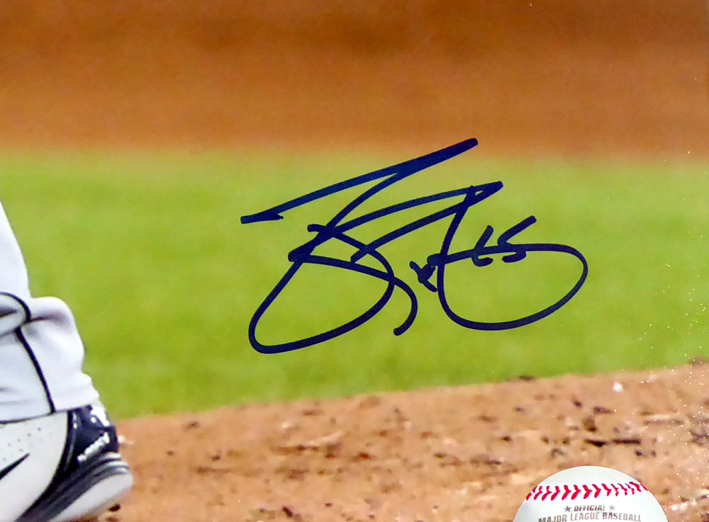 James Paxton Autographed 16X20 Photo Seattle Mariners No Hitter Mcs Holo #134411 Image a