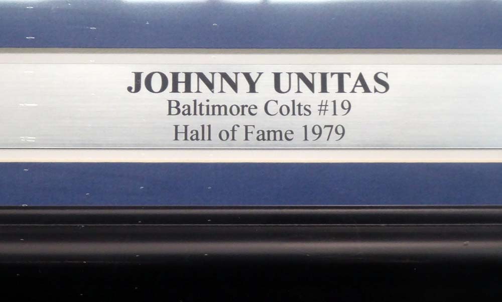 Johnny Unitas Autographed Framed 16X20 Photo Baltimore Colts Beckett Beckett Image a