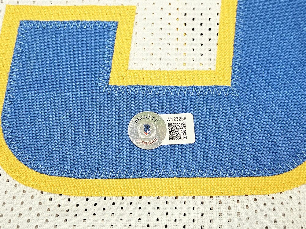 Los Angeles Chargers Kenneth Murray Jr. Autographed White Jersey Beckett Beckett Witness #215957 Image a