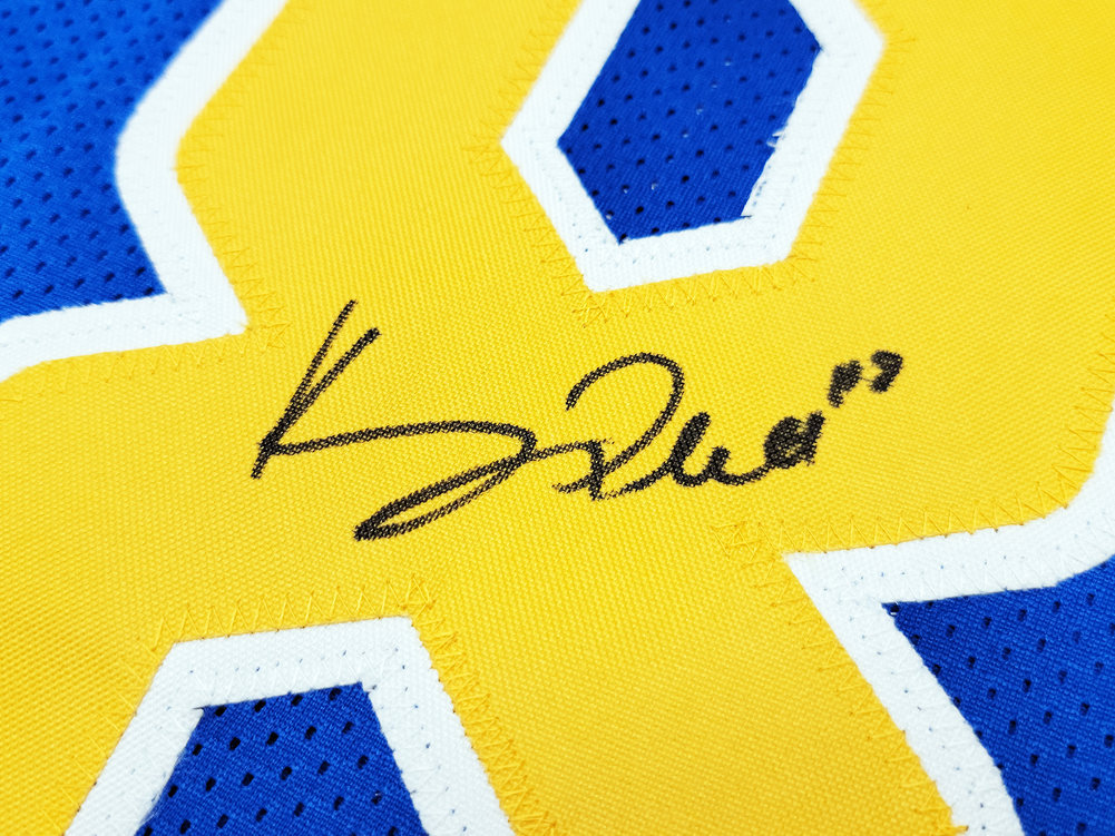 Pittsburgh Panthers Kenny Pickett Autographed Blue Jersey Beckett Beckett Qr #202975 Image a