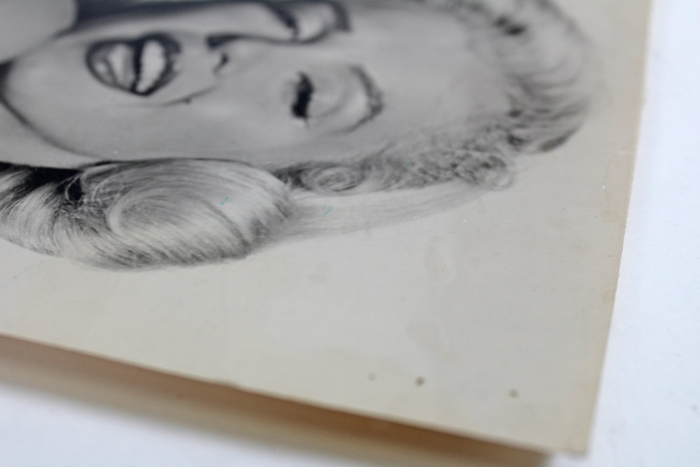 Marilyn Monroe Autographed Signed Love & Kisses 7.35X9.5 Black & White Photo PSA/DNA Image a