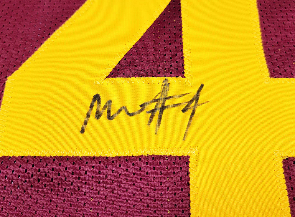Usc Trojans Mario Williams Autographed Maroon Jersey Beckett Beckett Witness #207230 Image a