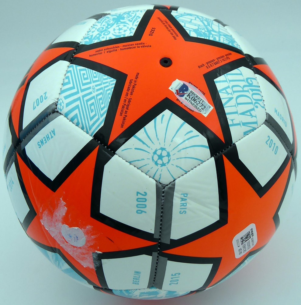 Mason Mount Autographed Adidas Soccer Ball Chelsea F.C. Beckett Beckett Image a