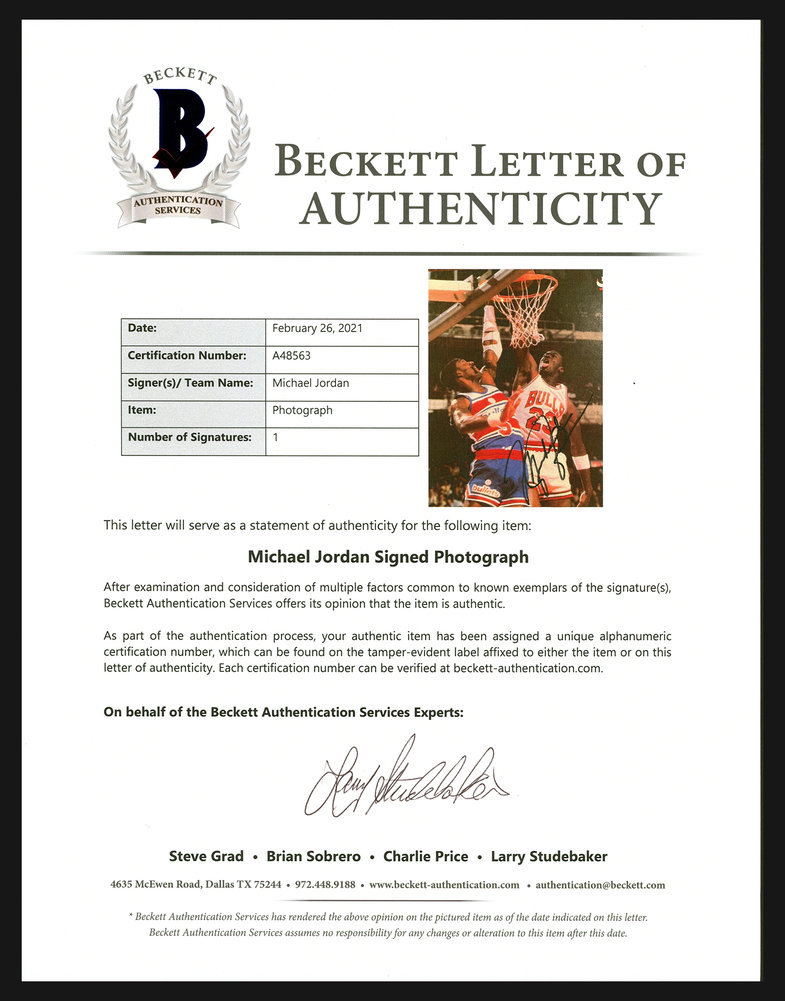 Michael Jordan Autographed Signed 8.5X11 Photo Chicago Bulls Vintage Signature Beckett Beckett Image a