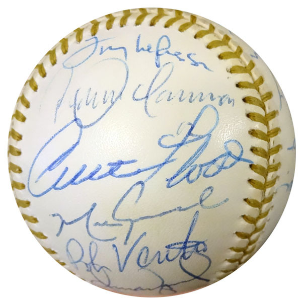 MLB Gold Glove Winners Autographed Signed Gold Glove Baseball With 20