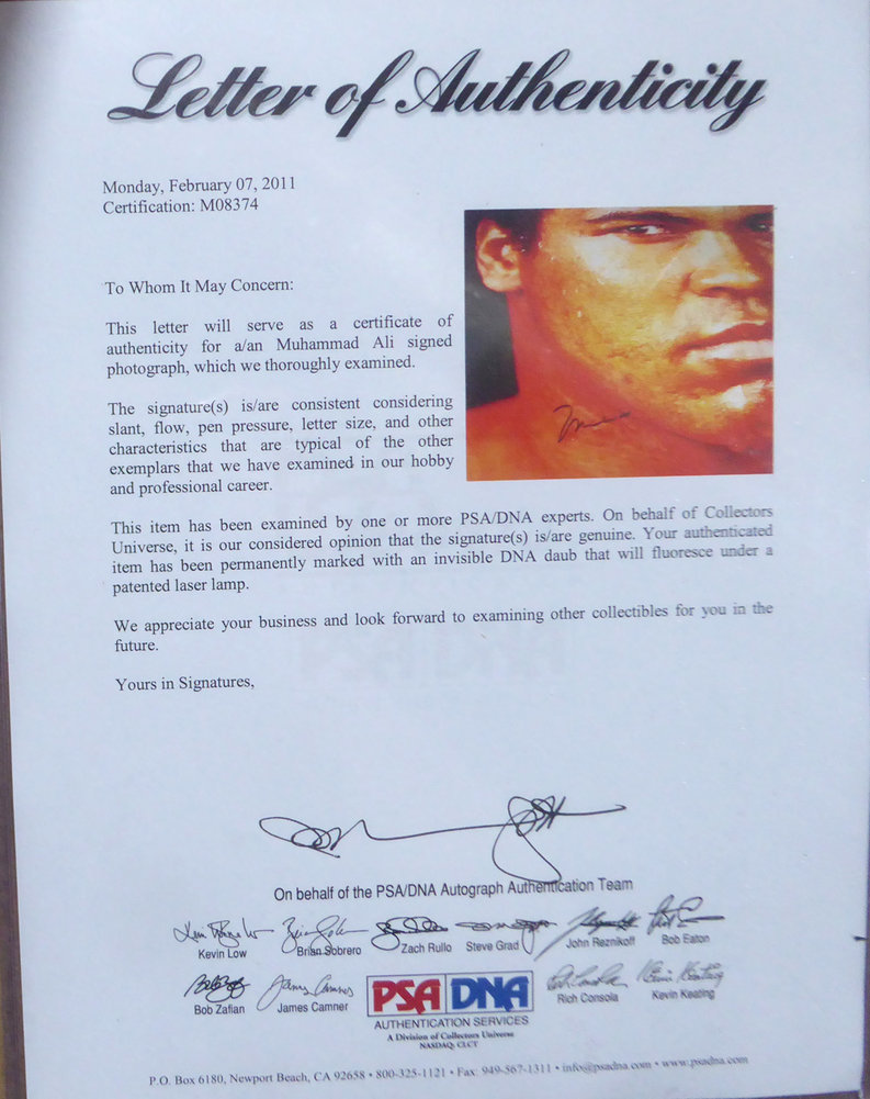 Muhammad Ali Autographed Framed 16X20 Photo PSA/DNA Image a