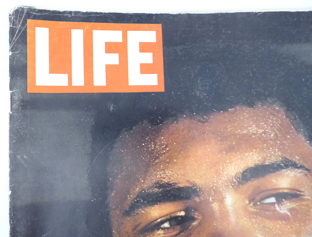 Muhammad Ali Autographed Signed Life Magazine - PSA/DNA Authentic Image a