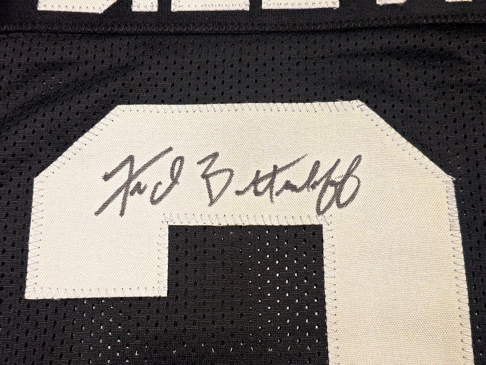 Oakland Raiders Fred Biletnikoff Autographed Signed Black Jersey "Sb Xi MVP" Beckett Beckett Witness #230002 Image a