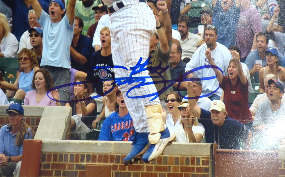 Sammy Sosa Autographed 11X14 Photo Chicago Cubs Beckett Beckett Image a