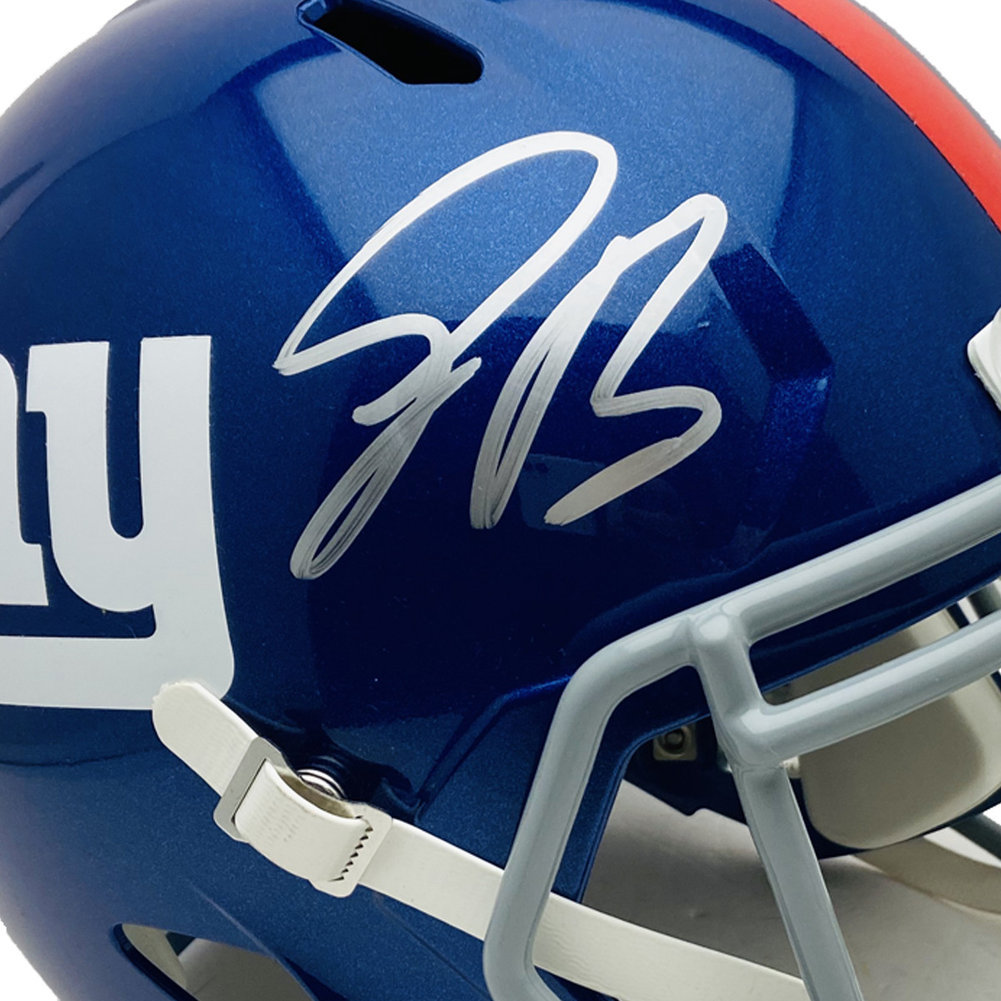 Saquon Barkley Autographed New York Giants Eclipse Black Full Size  Authentic Speed Helmet Beckett BAS Stock #192185 - Mill Creek Sports