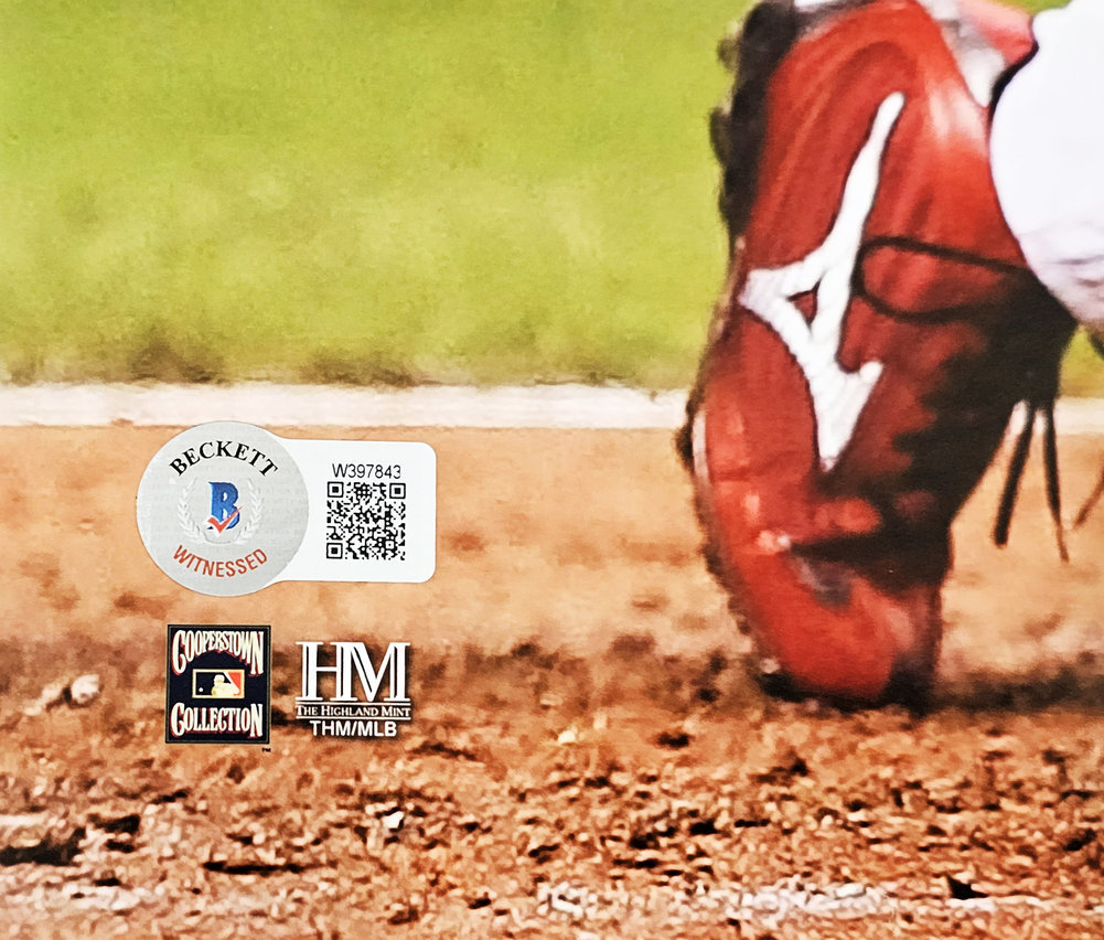 Scott Rolen Autographed 16X20 Photo St. Louis Cardinals Beckett Beckett Witness #215681 Image a