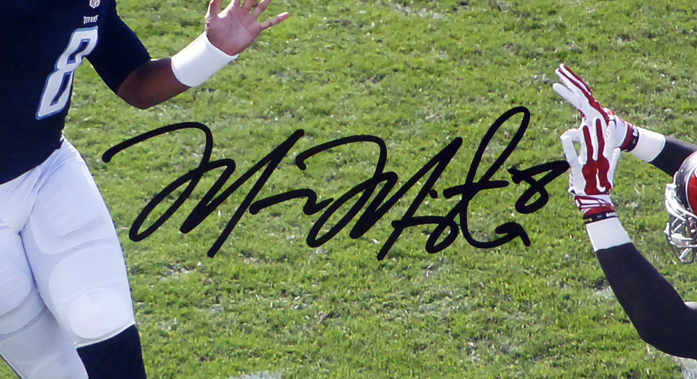 Marcus Mariota Autographed 16X20 Photo Tennessee Titans First Game Mm Holo #94939 Image a