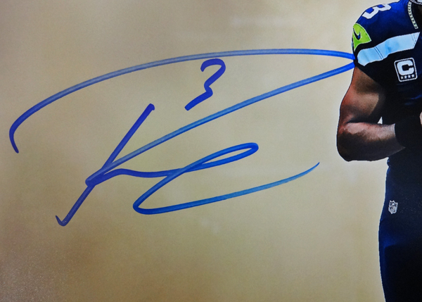 Russell Wilson Autographed Signed 16X20 Photo Seattle Seahawks Rw Holo #88008 Image a