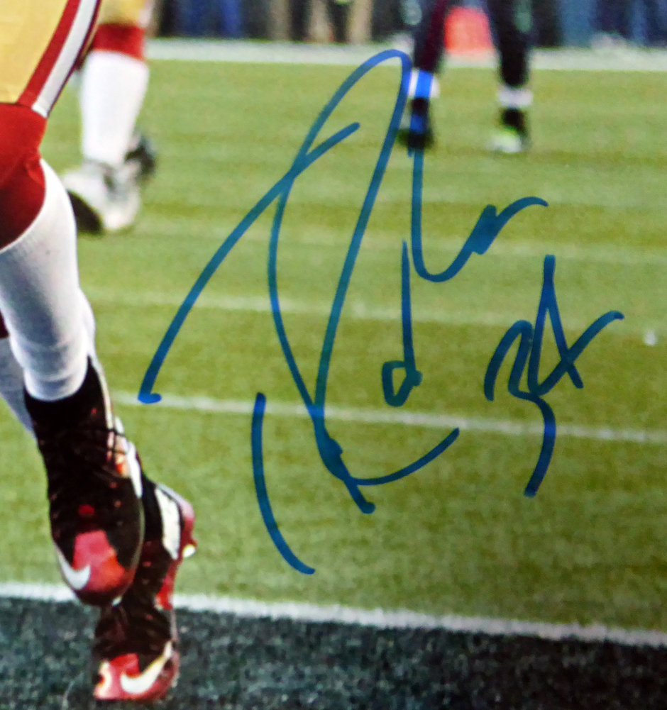 Thomas Rawls Autographed 16X20 Photo Seattle Seahawks Mcs Holo #105076 Image a