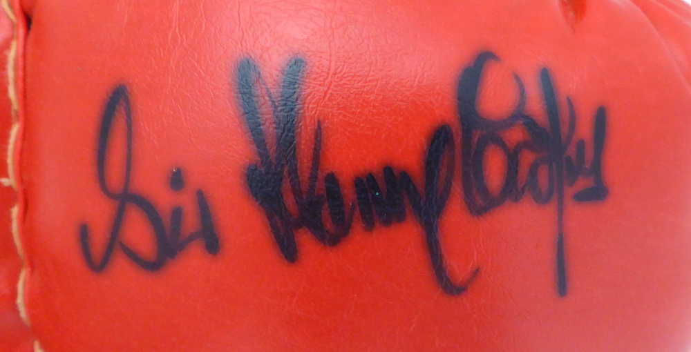 Sir Henry Cooper Autographed Red Boxing Glove Beckett Beckett Image a