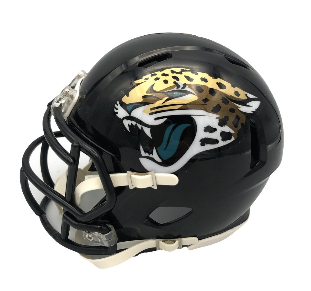 Travon Walker Signed Jacksonville Jaguars Mini Helmet (Beckett